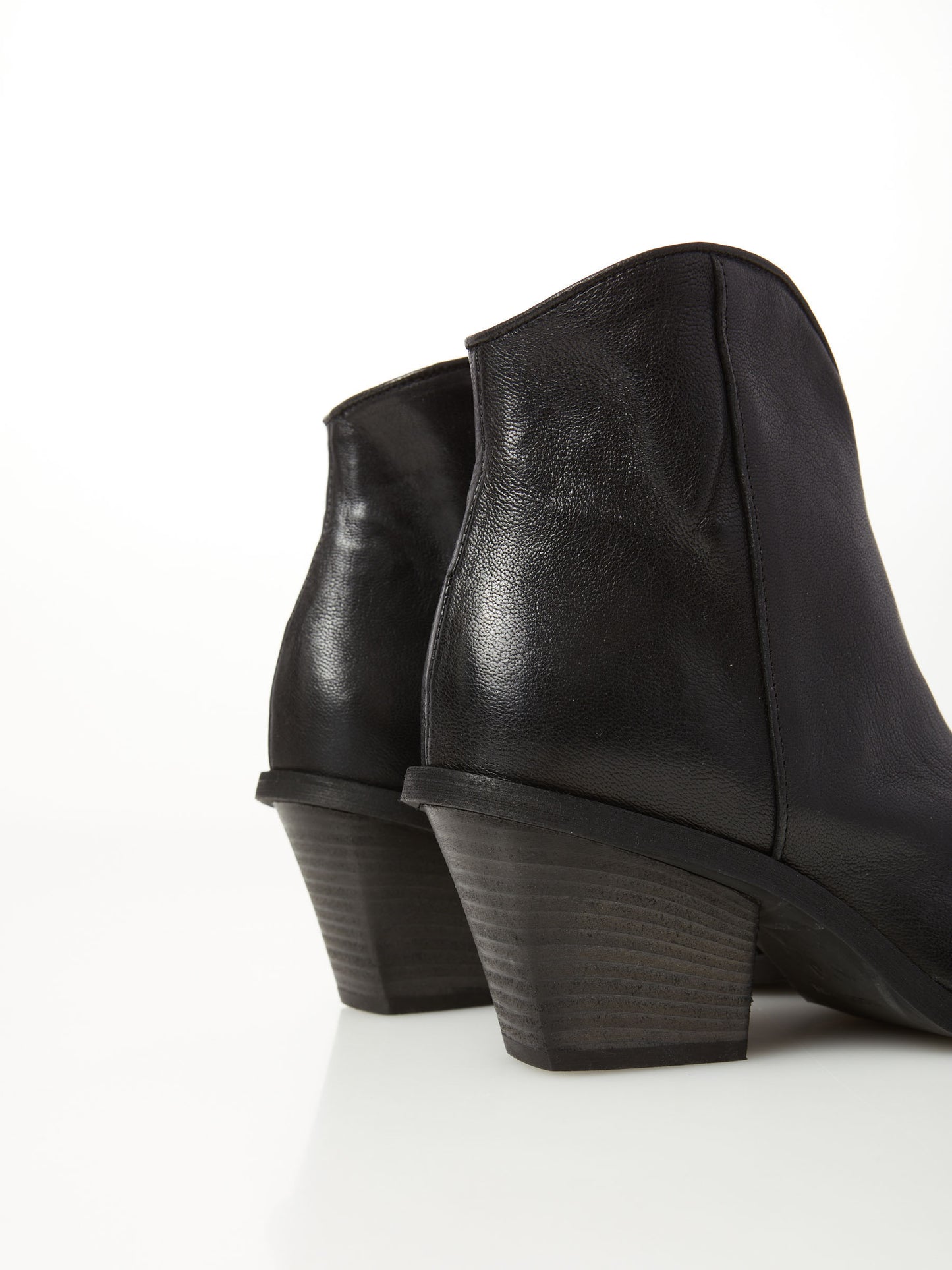 Black Leather Short Cowboy Boots
